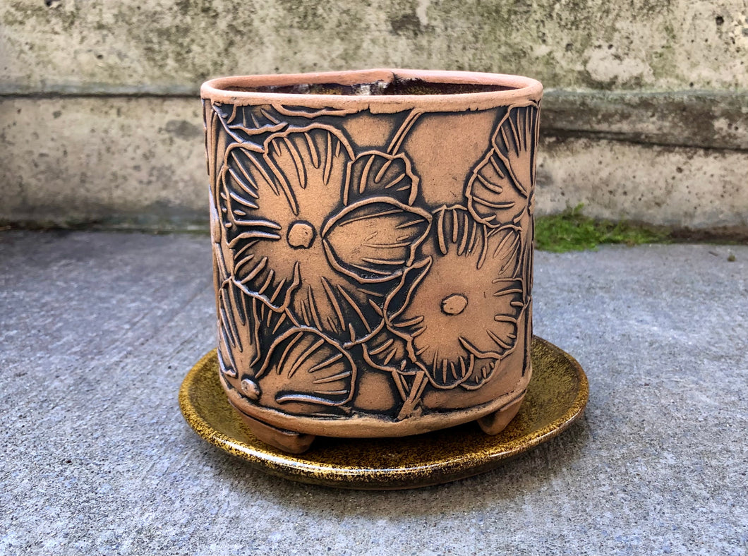 Sustainable ceramic planter pot